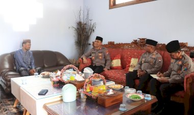 Cooling-System-Jelang-Pemilu-2024,-Kapolres-Malang-Silaturahmi-Kamtibmas-ke-Ponpes-Ketapang