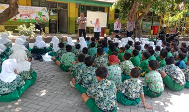 Cegah-Bullying,-Polisi-Berikan-Edukasi-Pelajar-SDN-Janti-Tulangan
