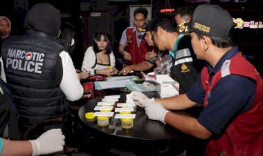 Cegah-Peredaran-Narkoba,-Petugas-Gabungan-Polres-Tuban-Razia-Tempat-Hiburan-Malam