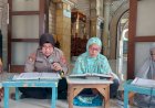 Polwan-Polsek-TamanTadarus-bersama-Warga