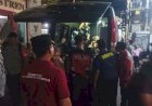 Polisi-Sidoarjo-Bantu-Evakuasi-dan-Dampingi-Santri-Korban-Keracunan