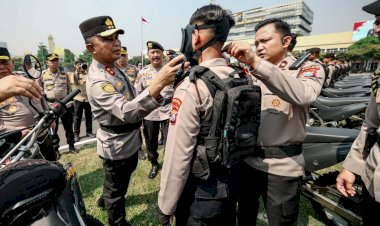 Perkuat-Penanganan-Karhutla,-Polda-Jatim-Terjunkan-Pasukan-BKO-Selama-Sepekan