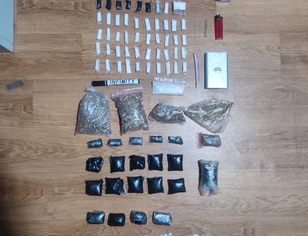 Polresta Sidoarjo Ungkap Peredaran Sabu dan Ganja, Tiga Tersangka Diamankan