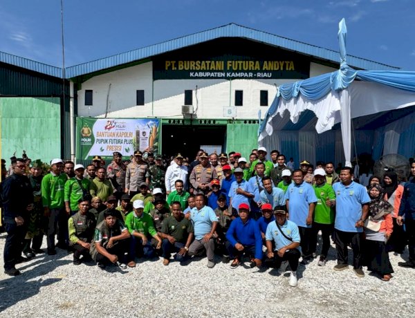 Dari Kampar ke Pasar Global, Kapolri Tinjau Inovasi Pupuk Batu Bara Karya Anak Bangsa