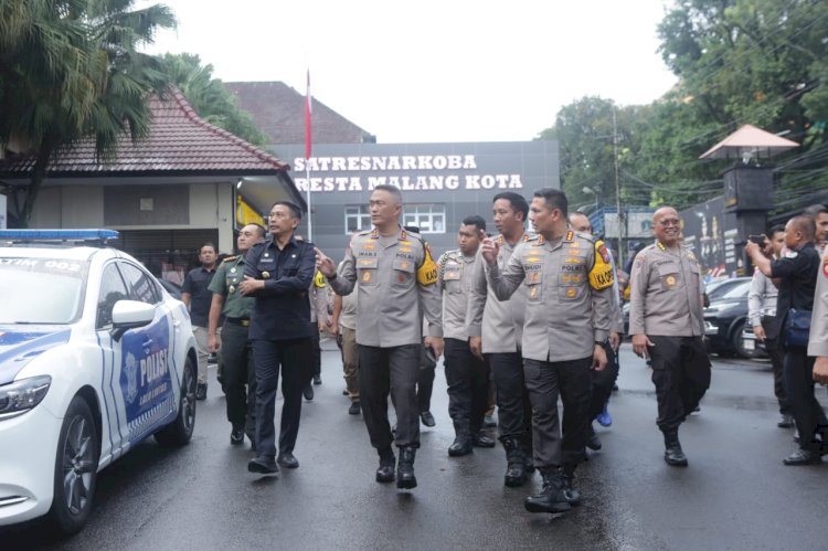 Kapolda Jawa Timur Resmikan Gedung Opsnal Polresta Malang Kota