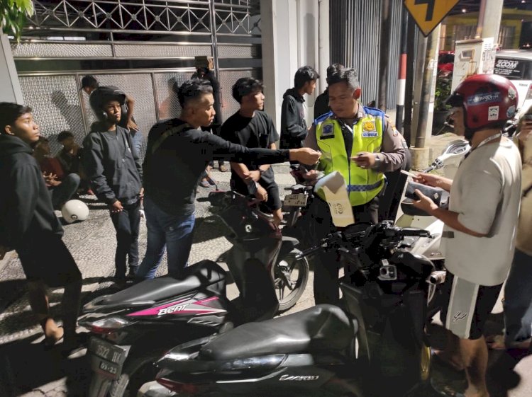 *Polisi Amankan 67 Motor Tidak Sesuai Spektek Diduga Untuk Balap Liar di Surabaya*