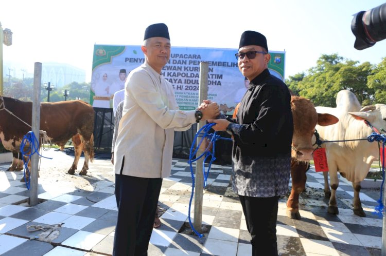 Polda Jatim Gelar Shalat Ied dan Salurkan Hewan Kurban di Hari Raya Idul Adha 1445 H