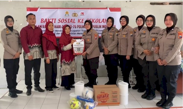 Polwan Polresta Sidoarjo Gelar Baksos dan Sosialisasi Bahaya Kenakalan Remaja