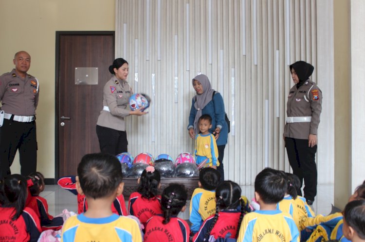 Satlantas Polresta Sidoarjo Edukasi Tertib Lalu Lintas Sejak Dini