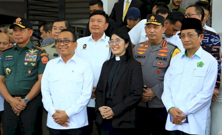 Jelang Ibadah Malam Natal, Menko Polkam-Kapolri Tinjau Gereja GKI Samanhudi dan Gereja Immanuel